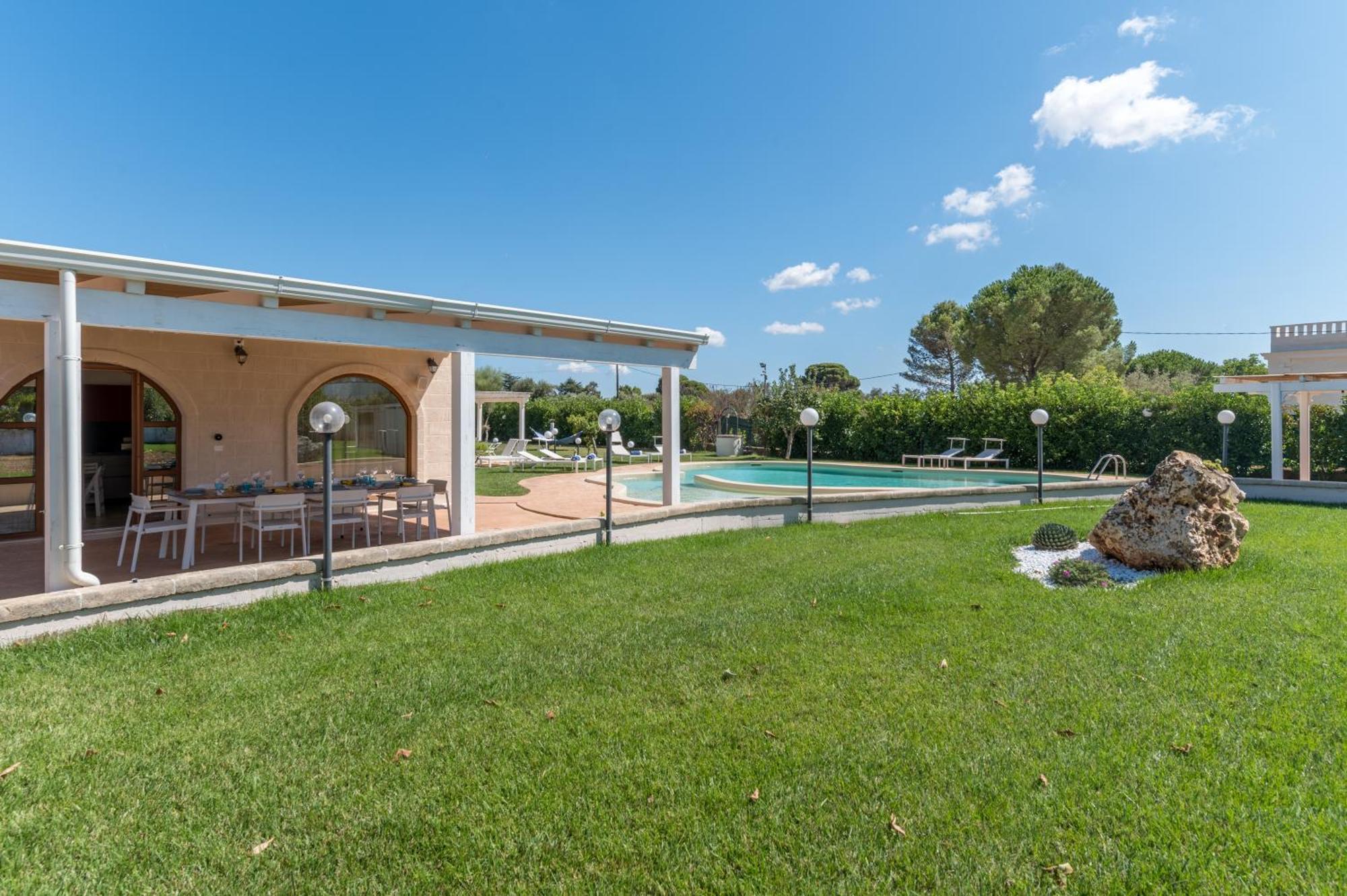 Hasamami Eco Trullo, Ostuni Luxury Suite Exteriér fotografie